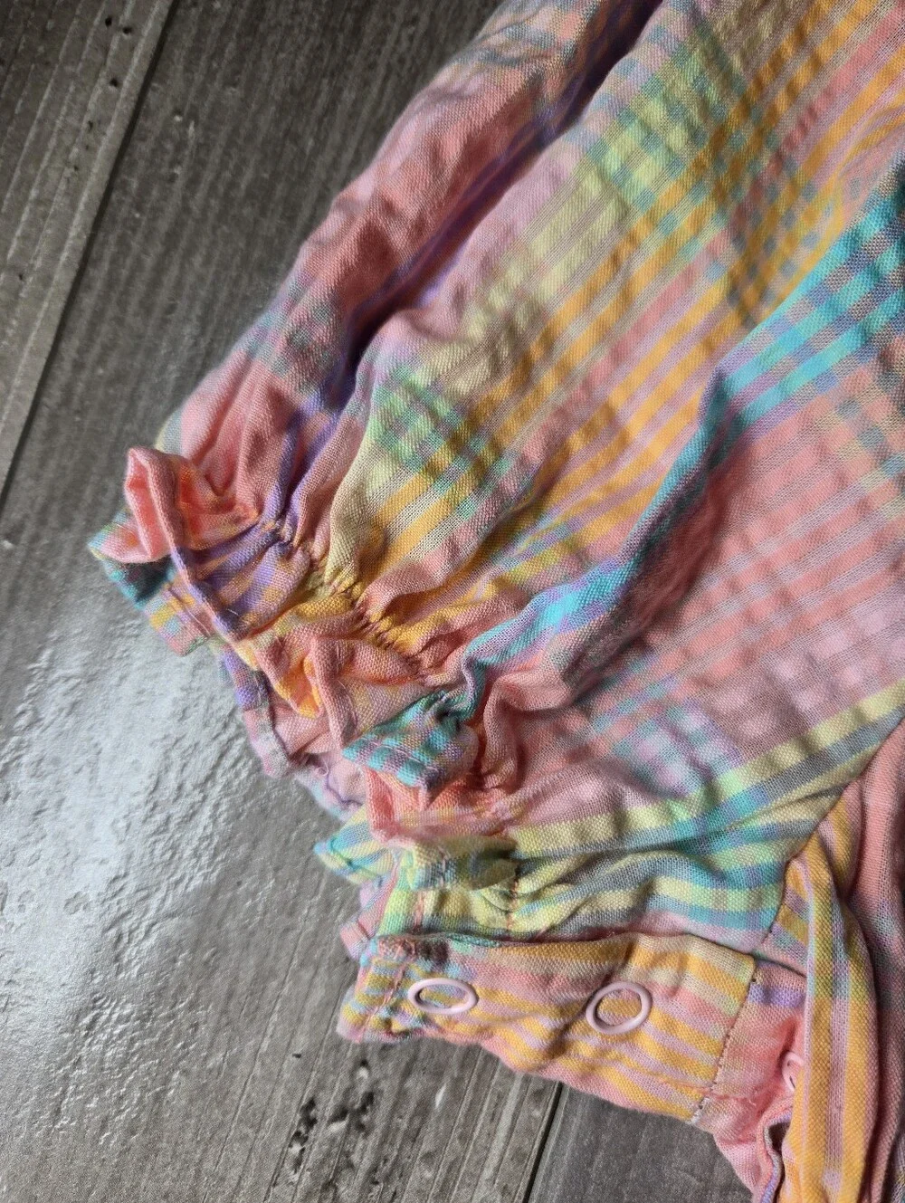 NWT Bonnie Baby Pastel Plaid Strawberry Bubble Romper 3–6M